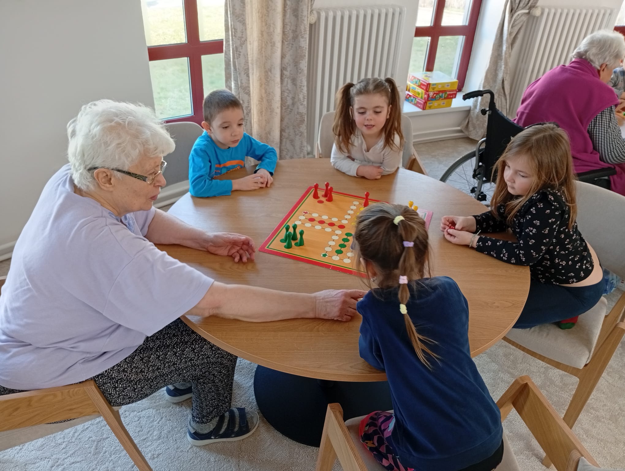 Hrajeme Člověče, nezlob se!